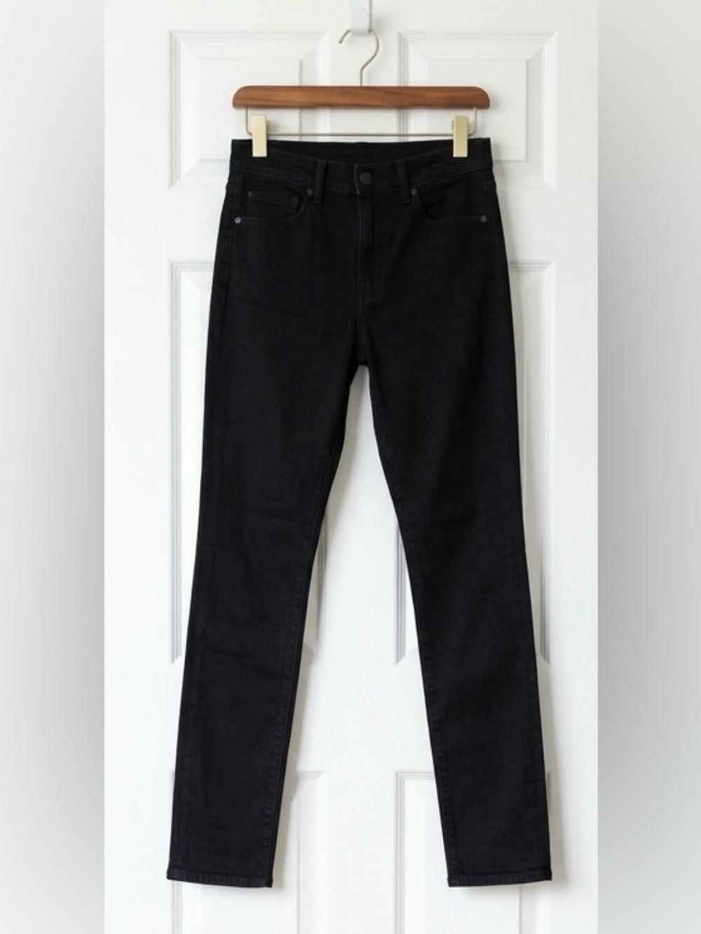 Old Navy "Wow" Straight High-Rise Jeans - Picture 2 of 3